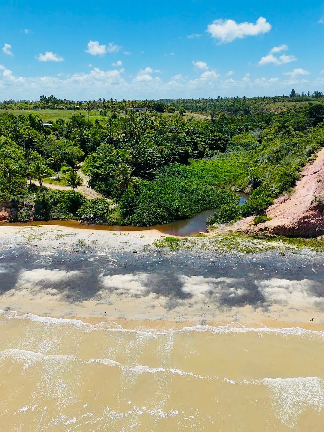Praia da Areia Preta — foto 4